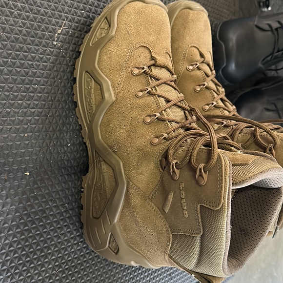 LOWA TAN Z-6S - Picture 3 of 4